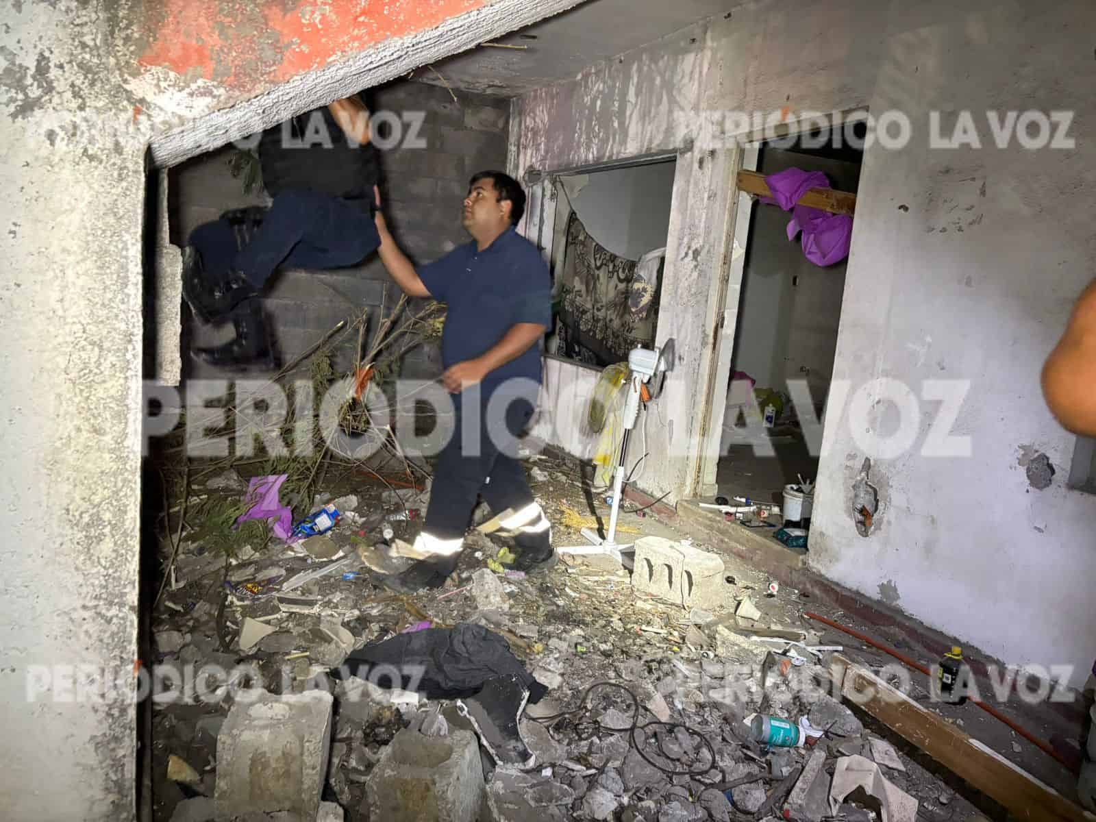 Joven provoca incendio en el Centro de Monclova al quemar basura y acaba detenido