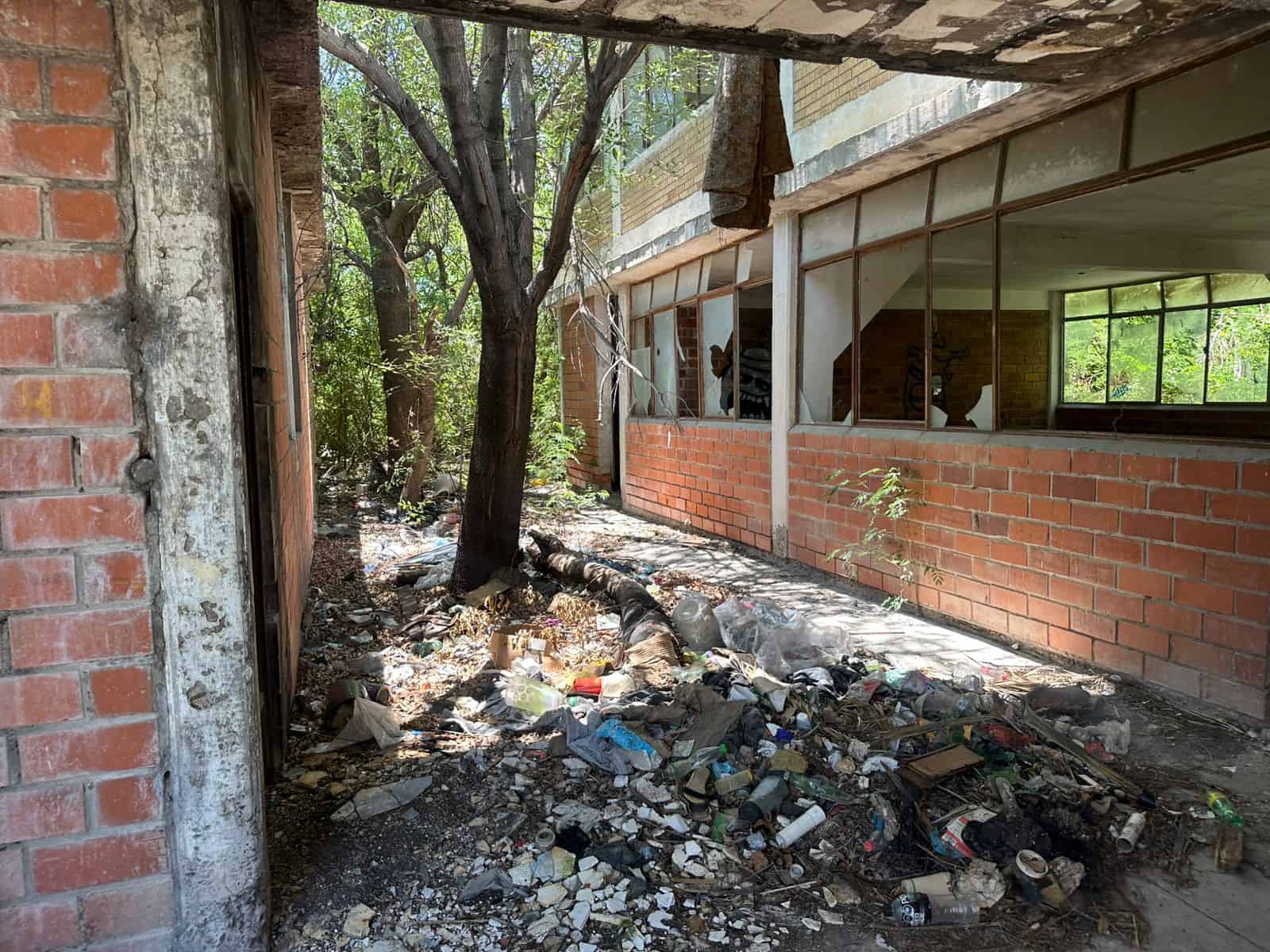 De escuela a ruina: Exigen rescate de la olvidada colonia Venustiano Carranza