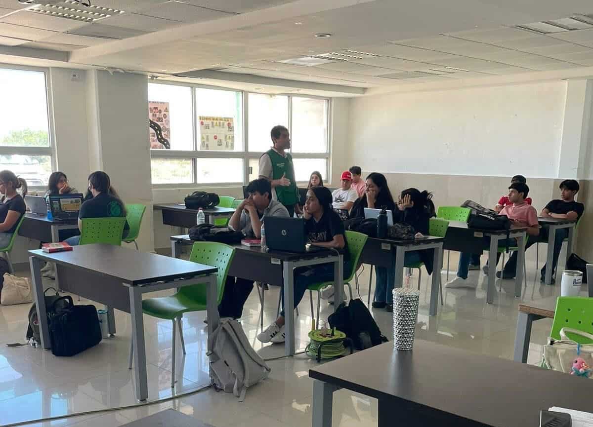Arranca inscripción al Premio Estatal de la Juventud "Jóvenes Gigantes 2025" en Acuña