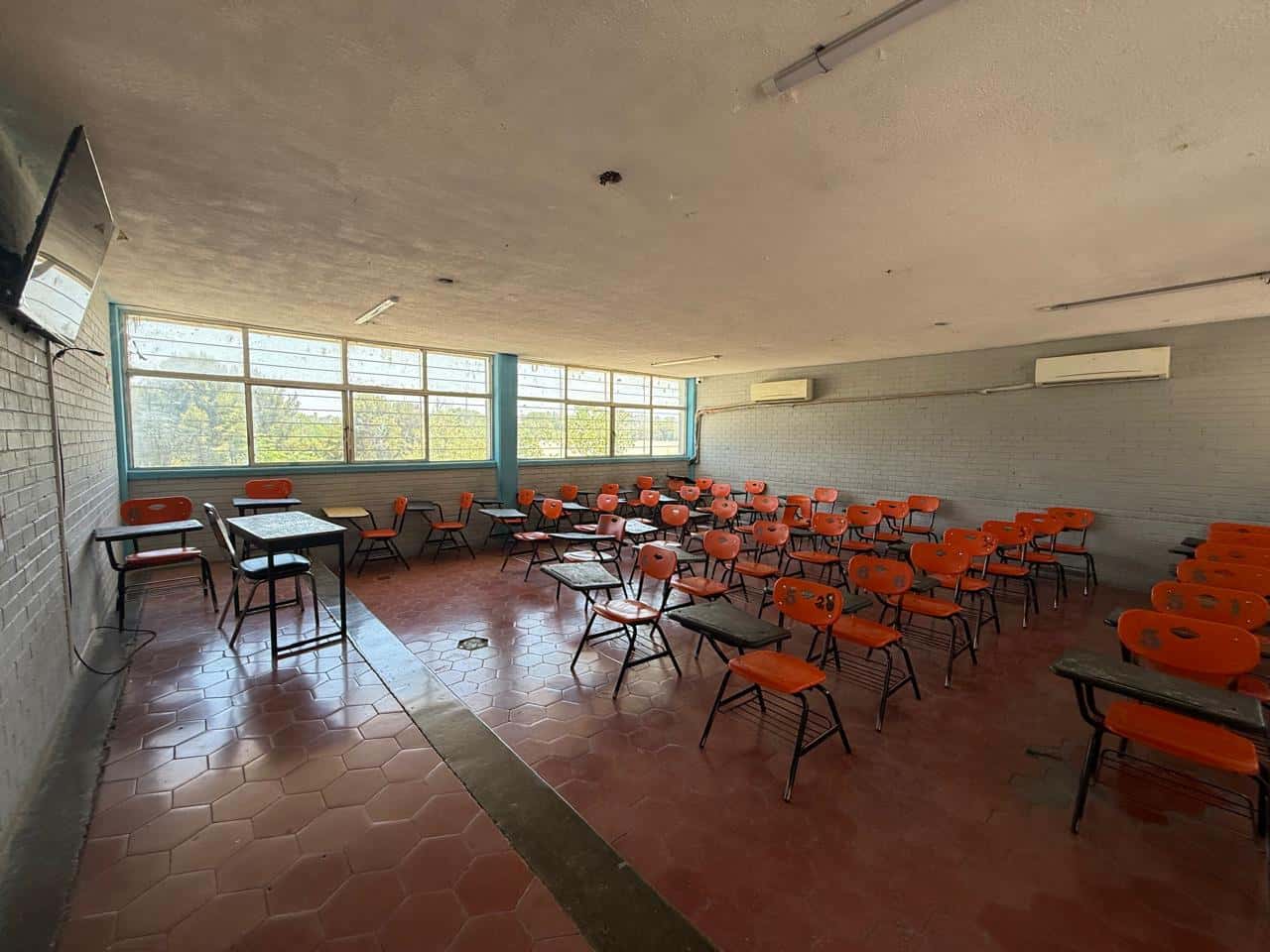 No adelantan cierre del ciclo escolar pese a altas temperaturas en Monclova y Frontera