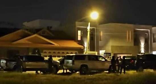 Detienen a mujeres con armas durante cateo del fraccionamiento San José