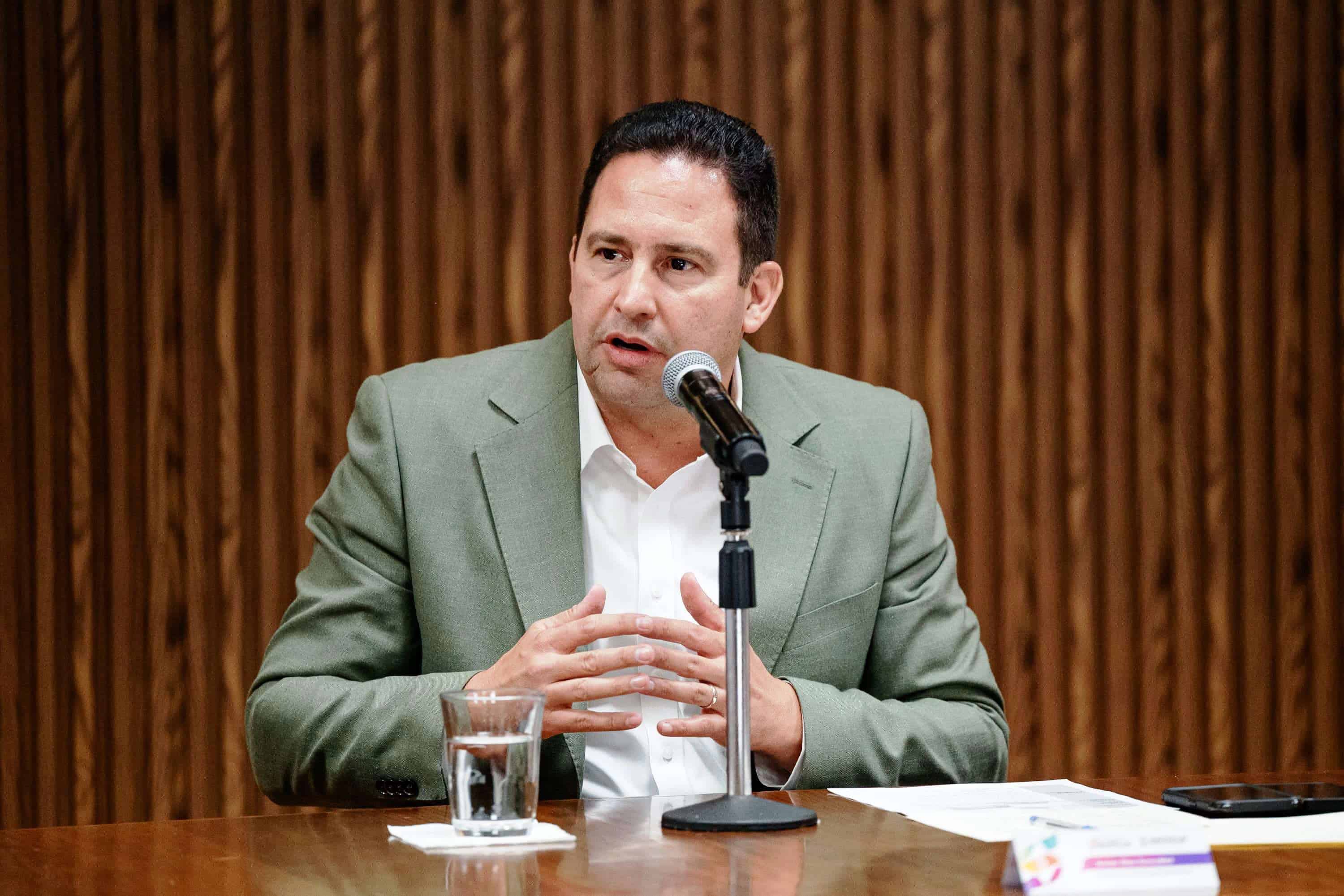 Solicita Javier Díaz redoblar esfuerzos a su Gabinete