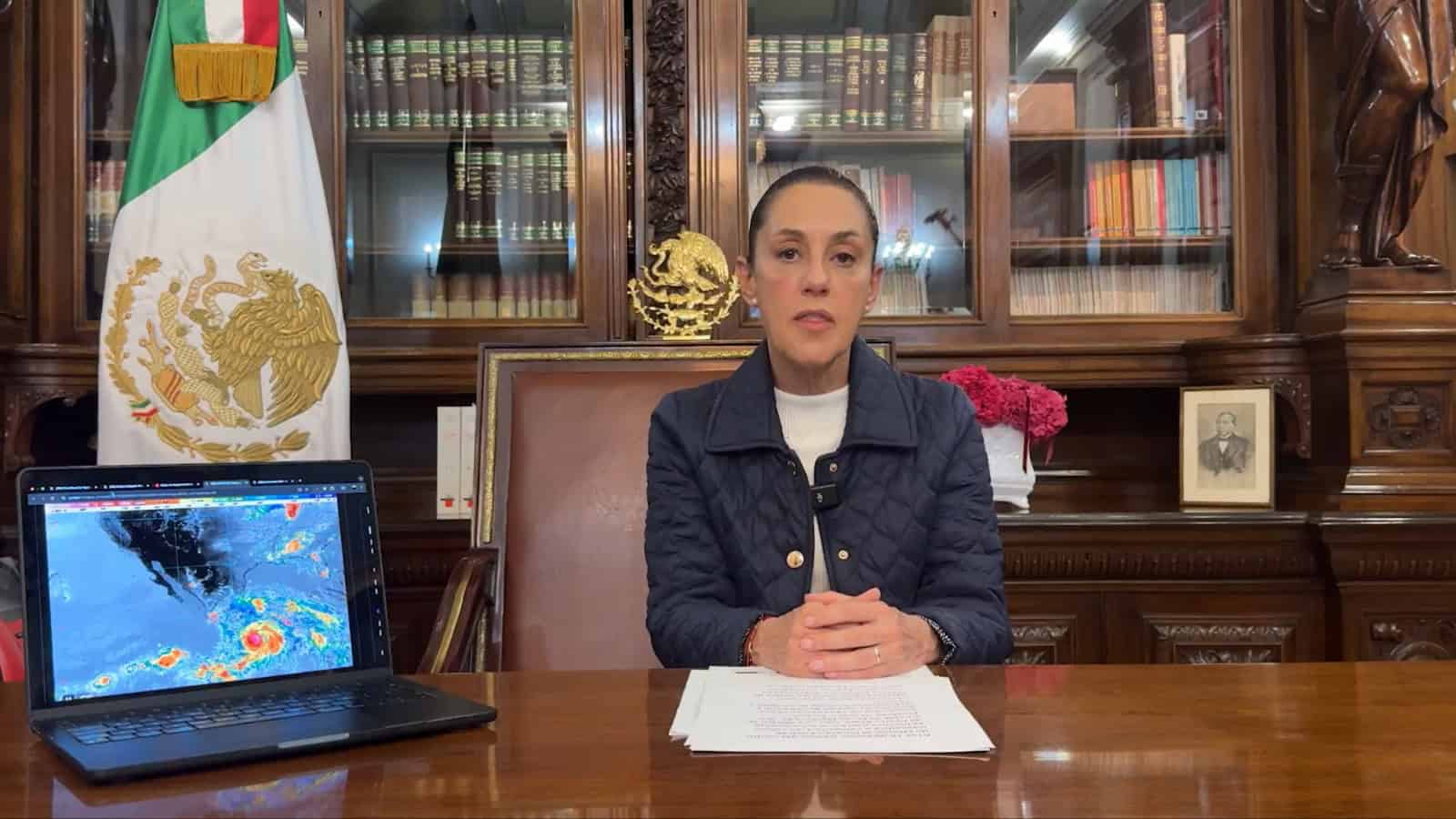 Huracán Erick sube a categoría 3: suspenden clases y vuelos en Oaxaca y Guerrero