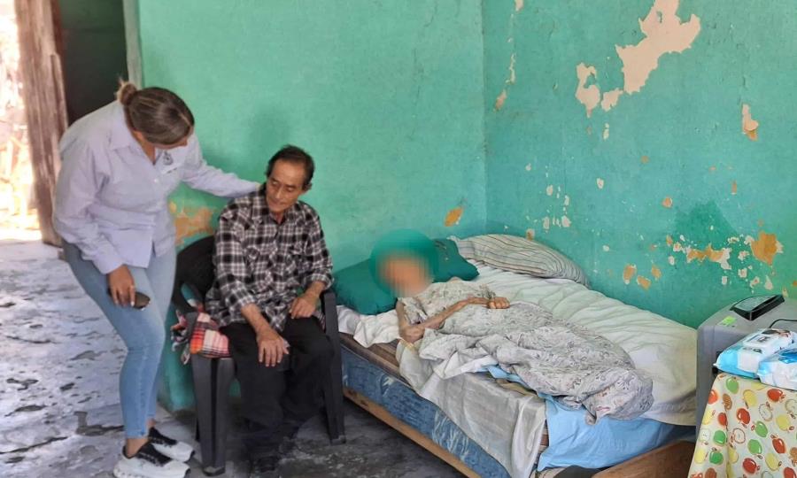 Alcalde de Monclova cubre gastos funerarios de doña Juanita Diamantina Piña