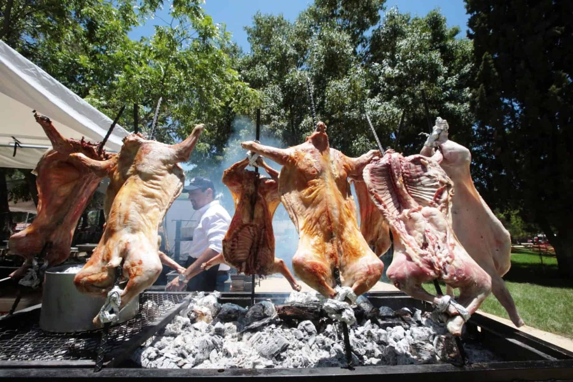 Afinan últimos detalles del Festival del Cabrito 