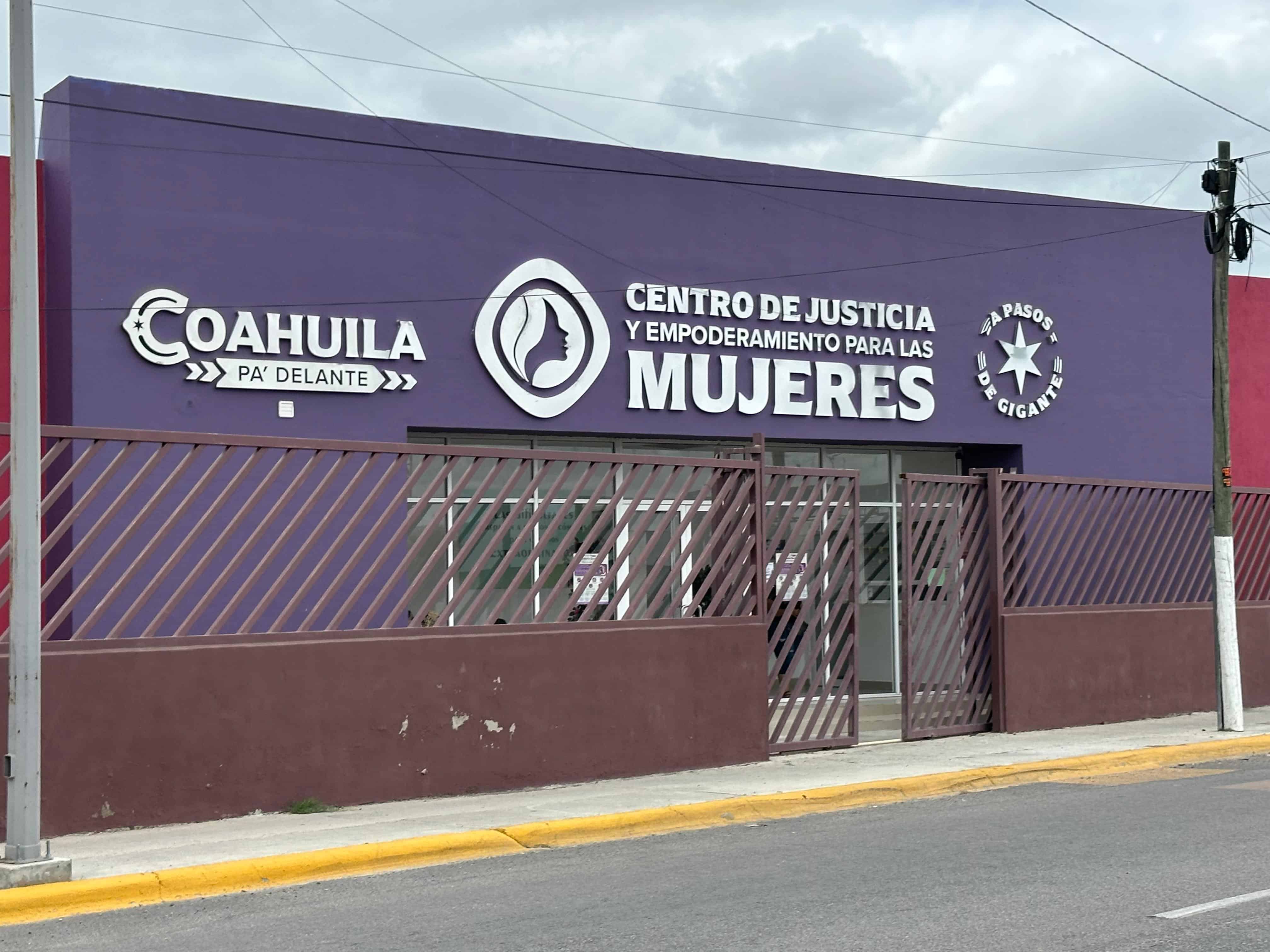 Mujer fue brutalmente golpeada por su esposo en la colonia Año 2000