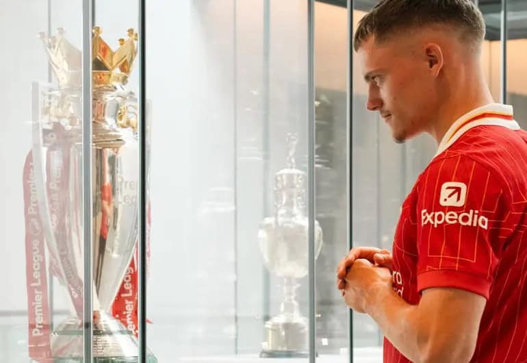 Liverpool paga 150 MDD por Florian Wirtz en traspaso récord