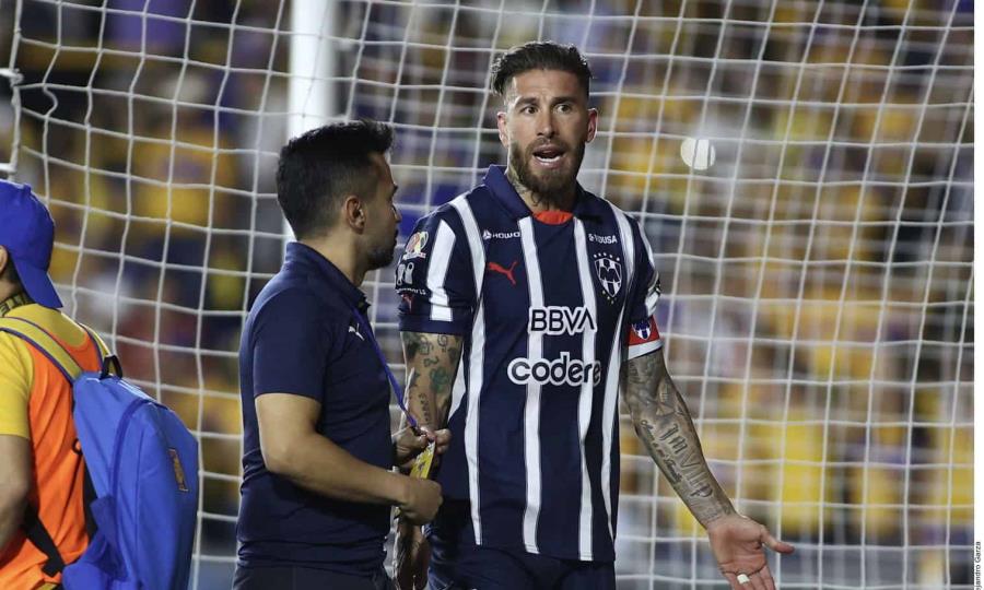 Sergio Ramos se une al entrenamiento de Rayados para el duelo ante River Plate