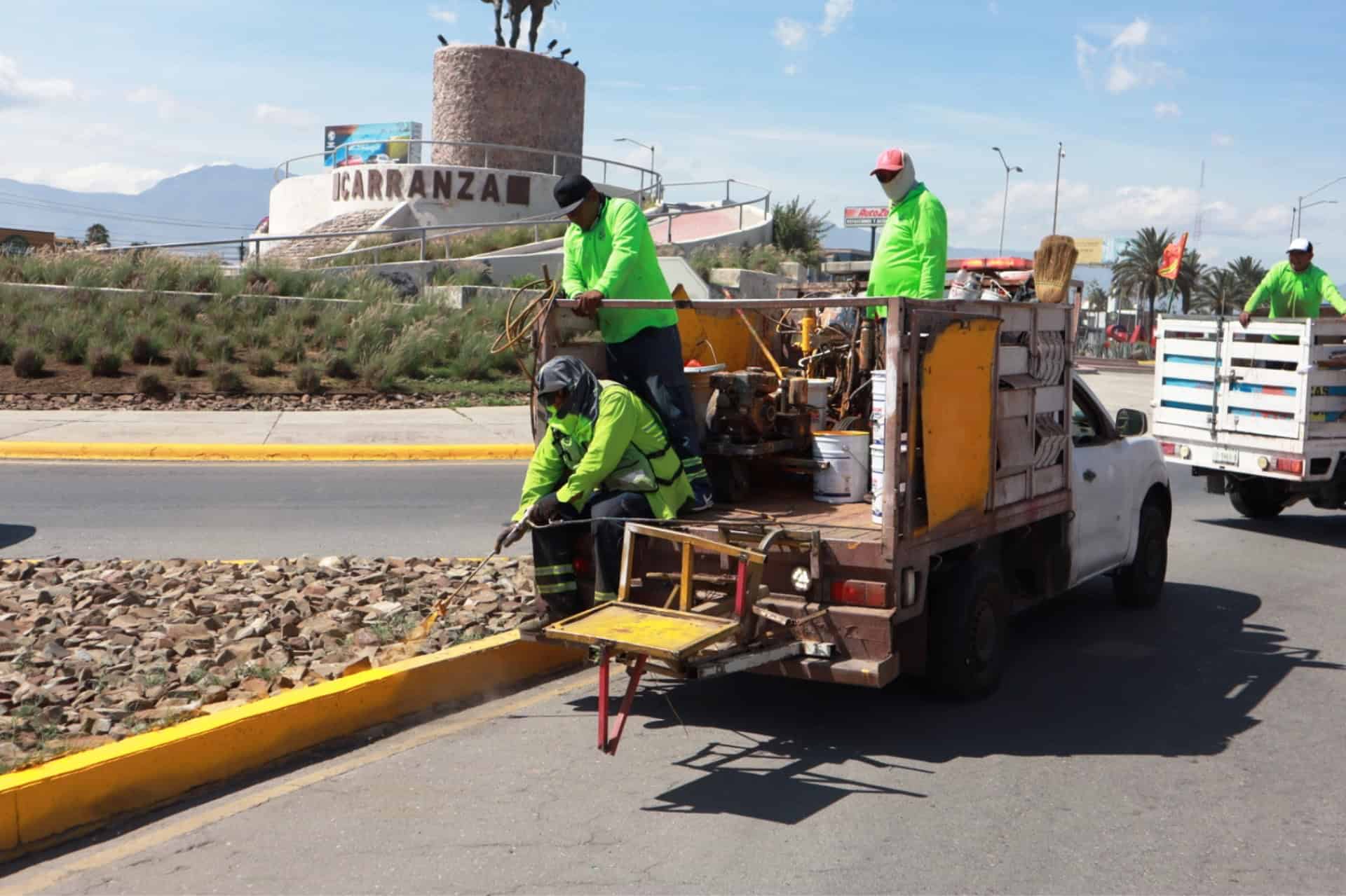 Delimitan carriles en Distribuidor Vial 