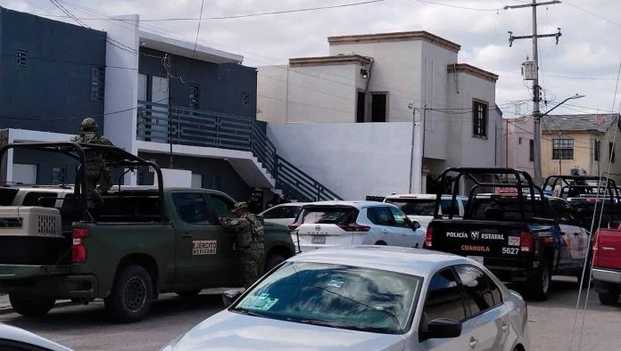 Aseguran en cateo droga, armas y auto en la colonia Town House 