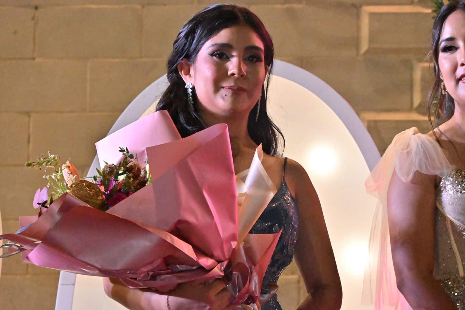 Andrea Gavia nueva Reina de las Ferias del 14 de Julio en San Buenaventura