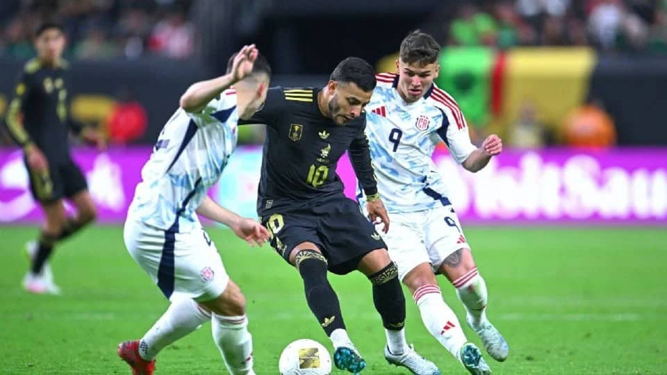 México asegura liderato del Grupo A en Copa Oro