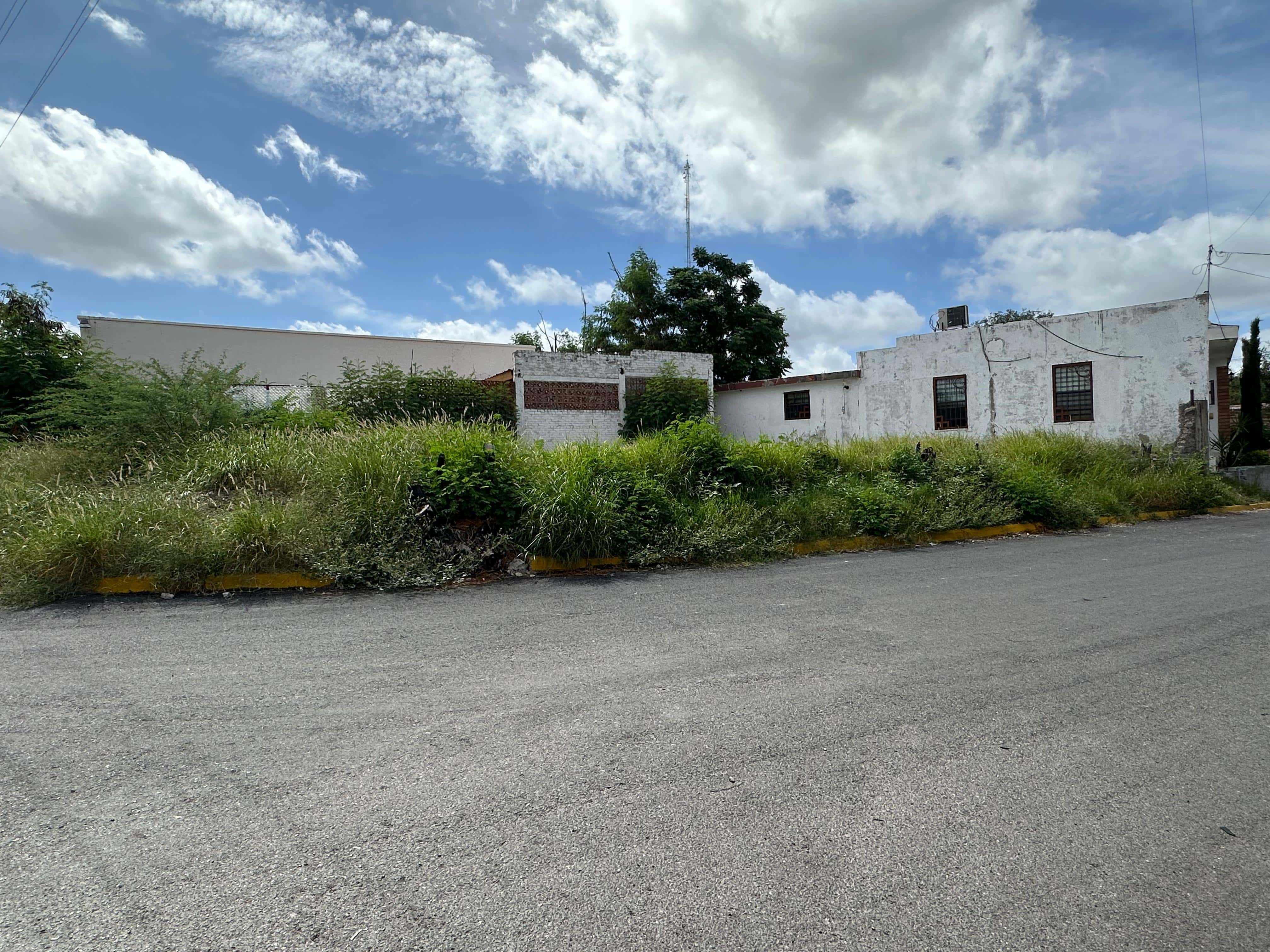 La voz en tu colonia: Reclaman vecinos abandono total en la Emilio Carranza