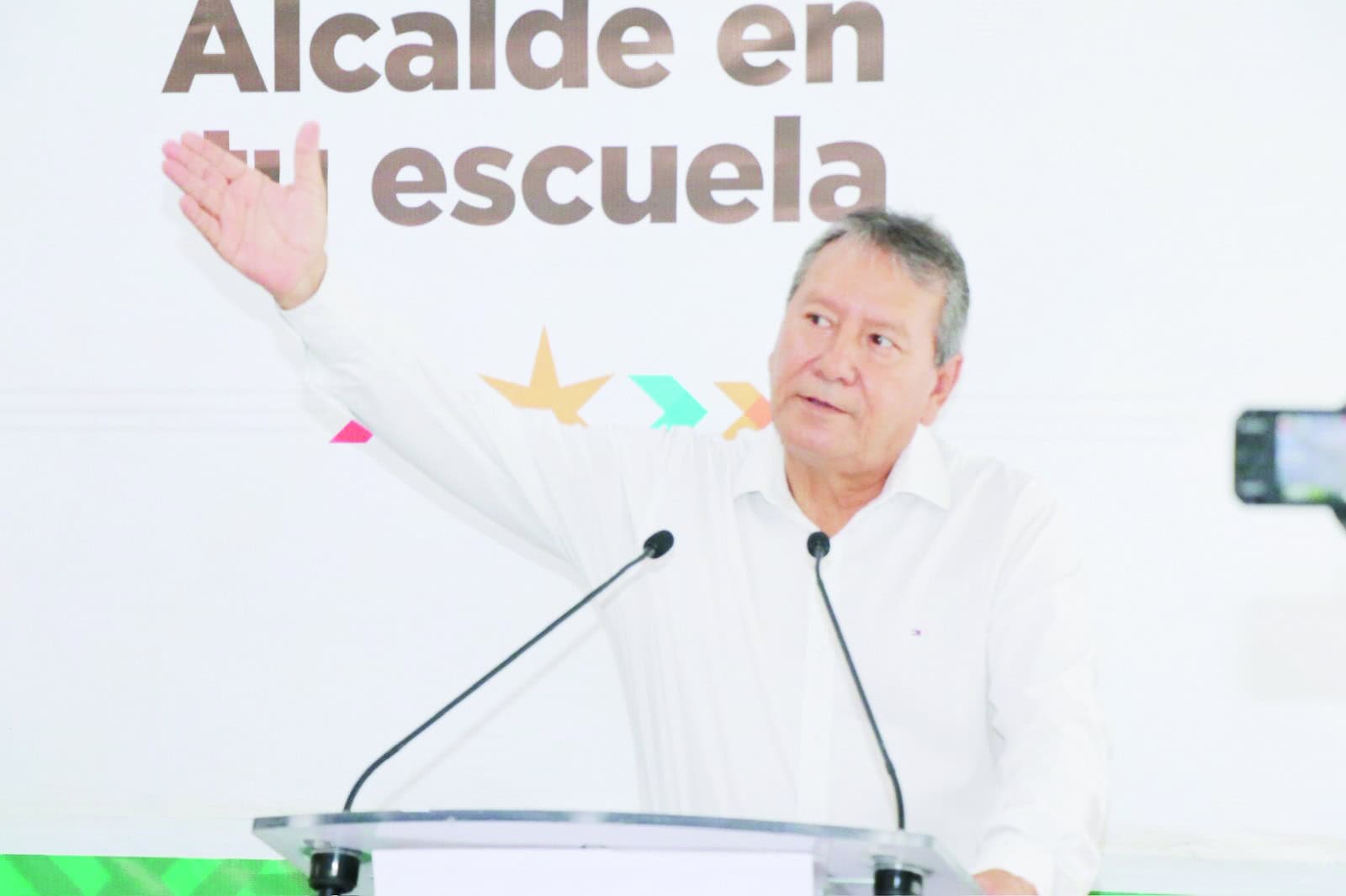 Alcalde de San Juan de Sabinas fortalece educación en Centro Infantil