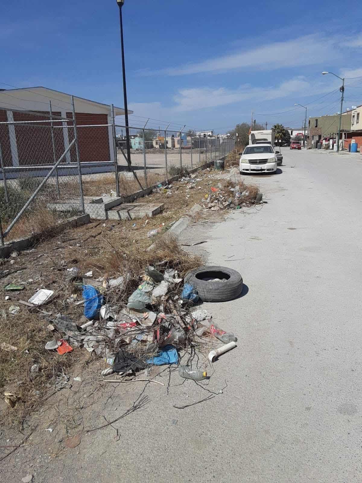 Denuncian abandono y riesgo sanitario en colonia Las Granjas