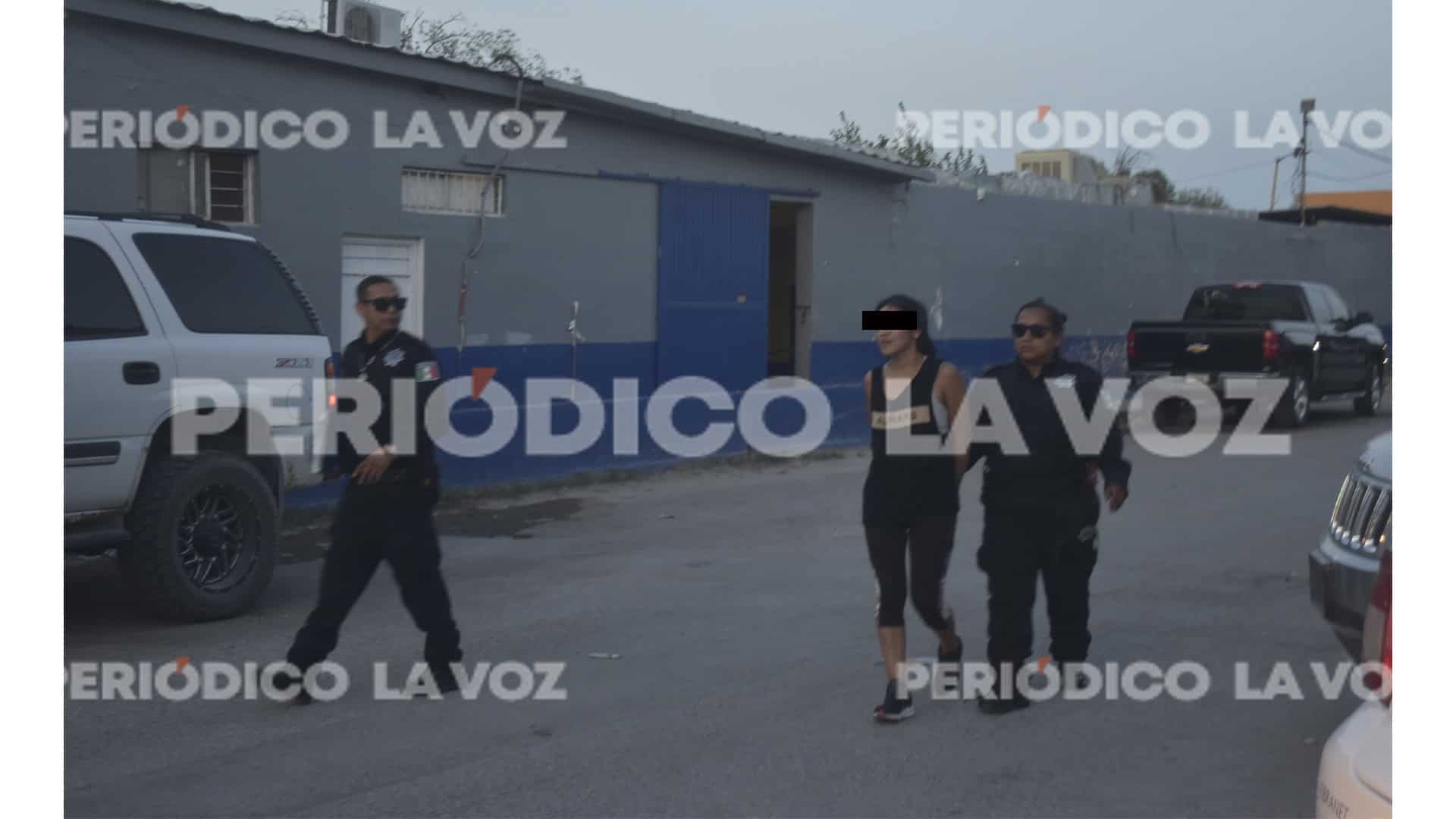 Mujer detenida en Monclova por exceso de velocidad y amenazas