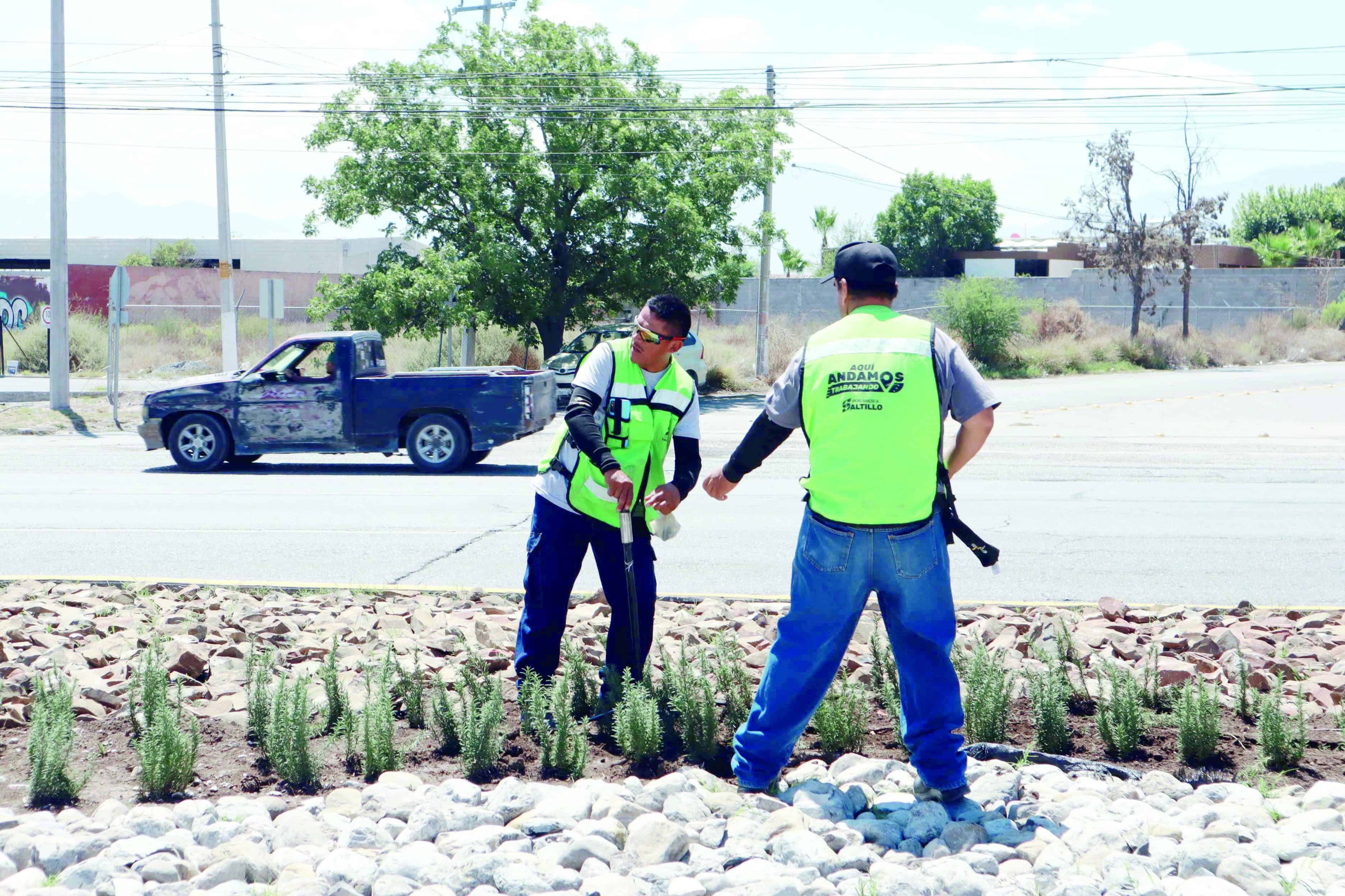Rehabilitan entrada poniente de Saltillo