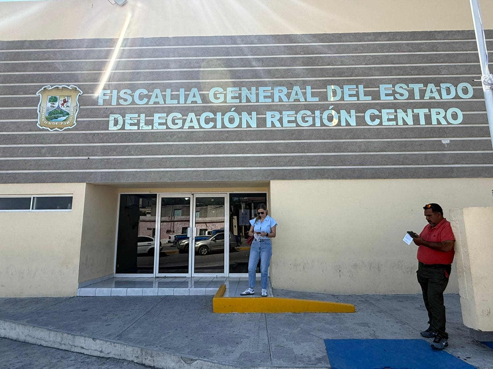 Delia N, Exmiembro del SEMEFO, Vinculada a Proceso por Robo con sus Hijos Menores