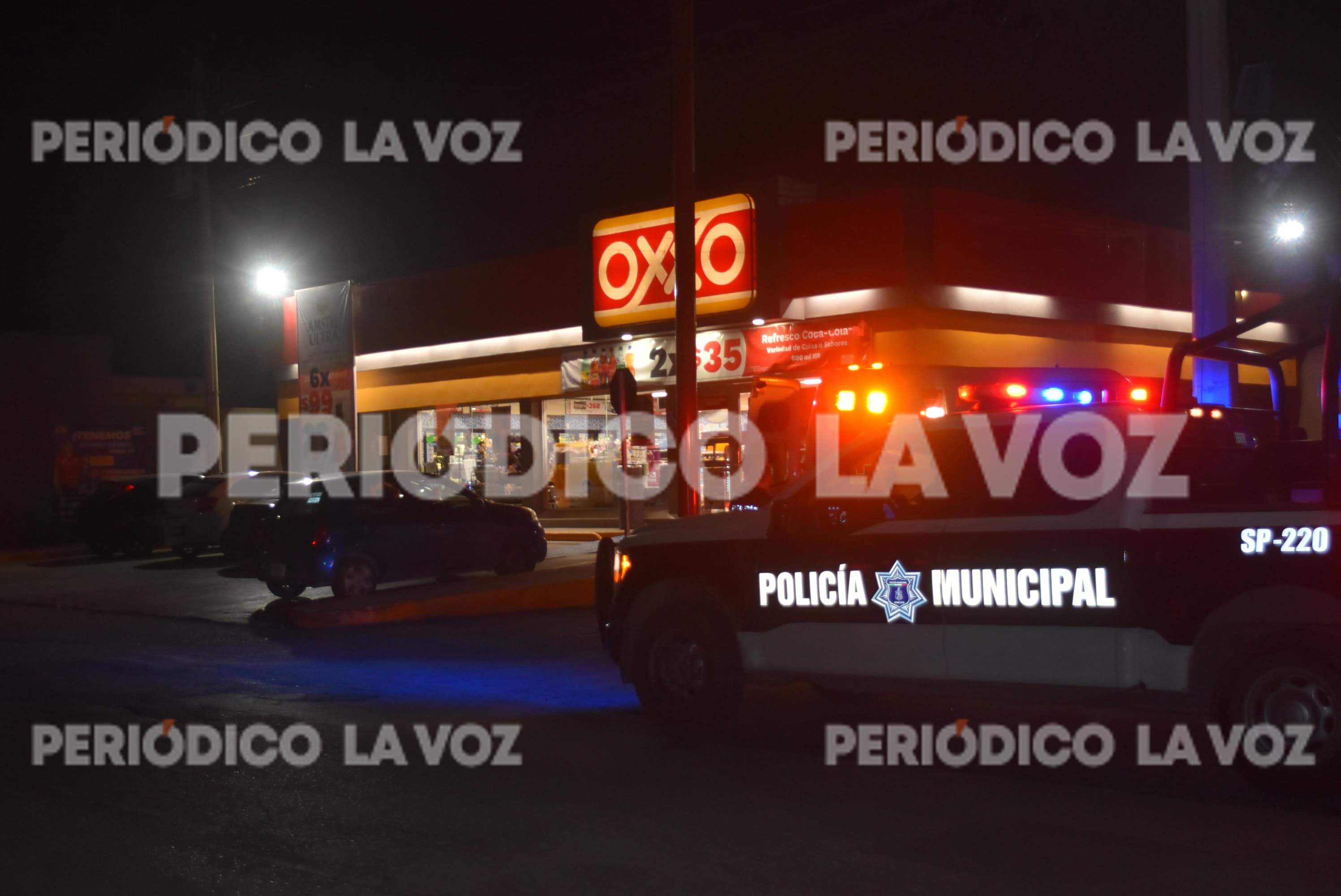 Sujeto armado intimida y roba dinero en tienda de conveniencia
