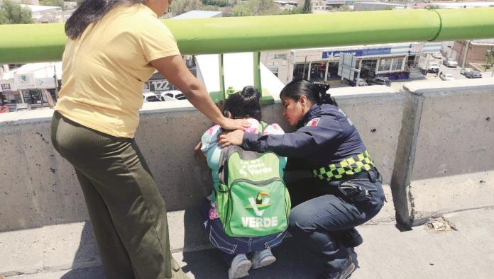 Salva mujer a otra de quitarse la vida