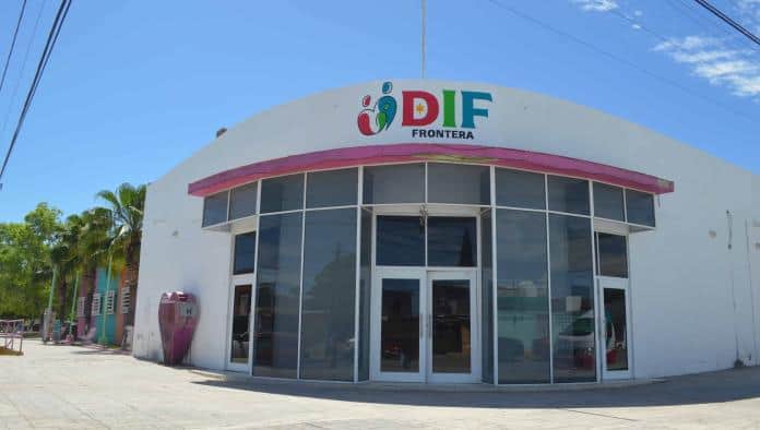 Alcaldesa de Frontera brinda apoyo integral a menor de 13 años