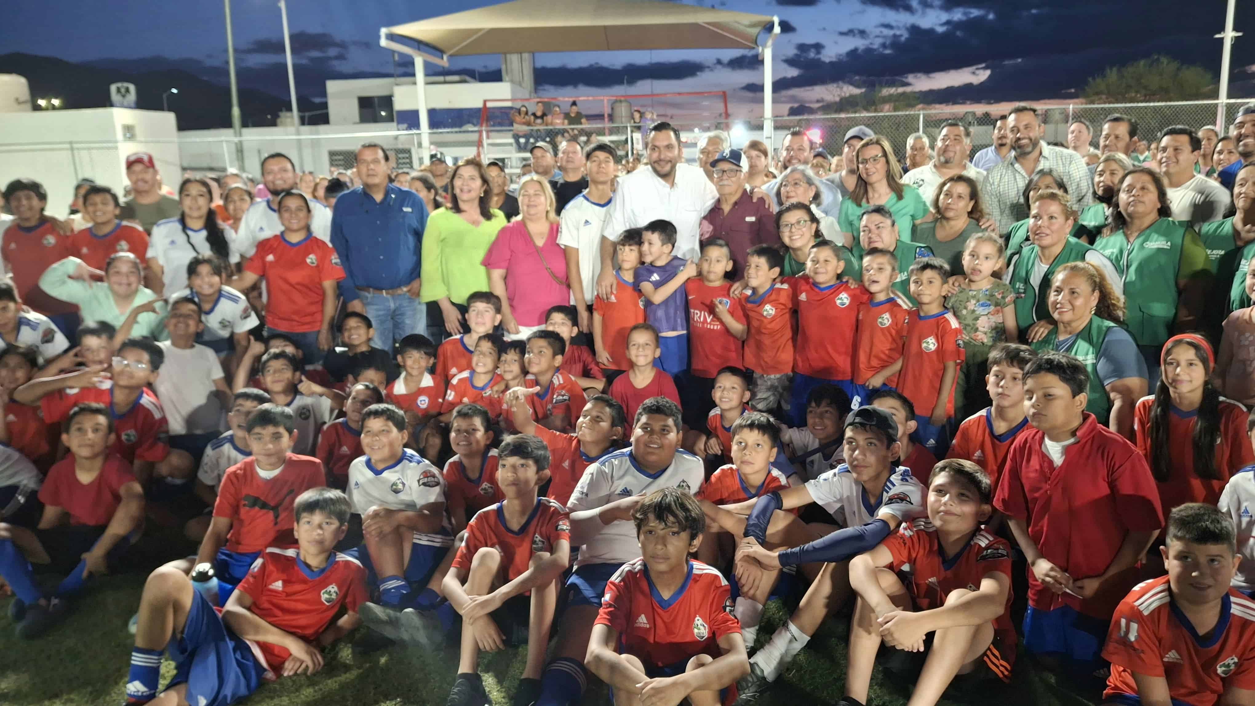 Monclova Celebra la Entrega de la Obra Pública en el Campo Deportivo Chavín Rivera