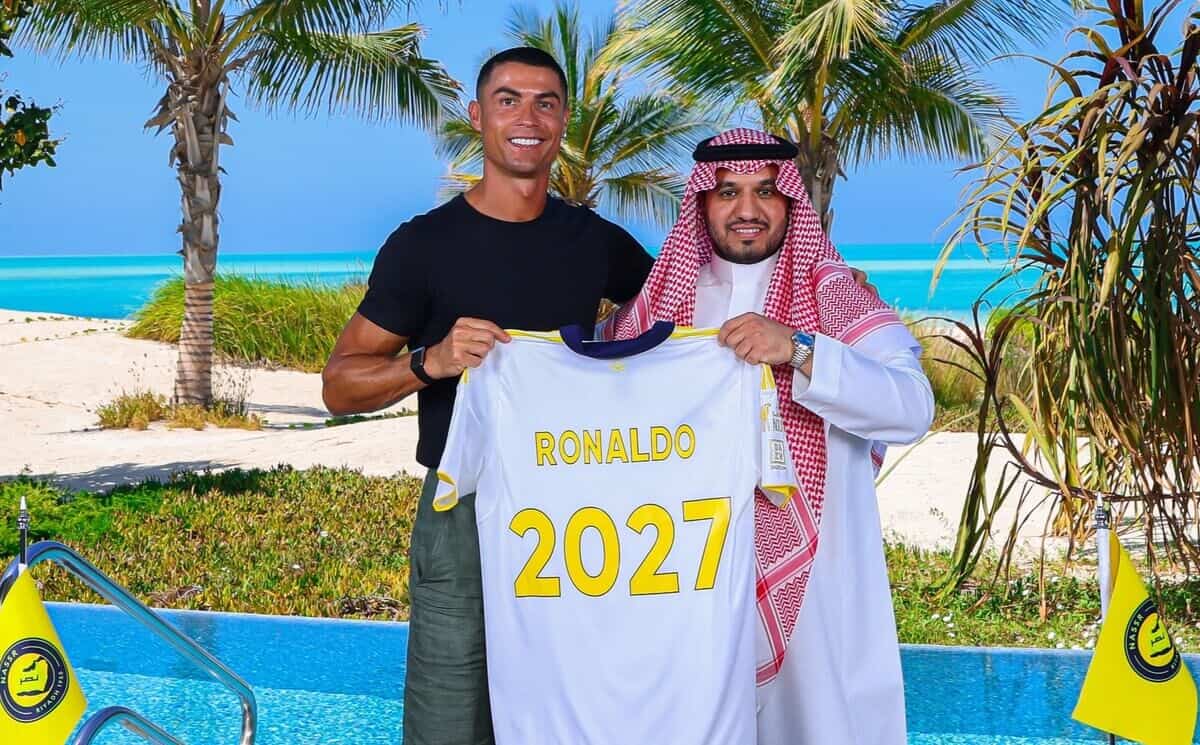 CR7 rompe récords con el contrato más millonario en la historia del deporte