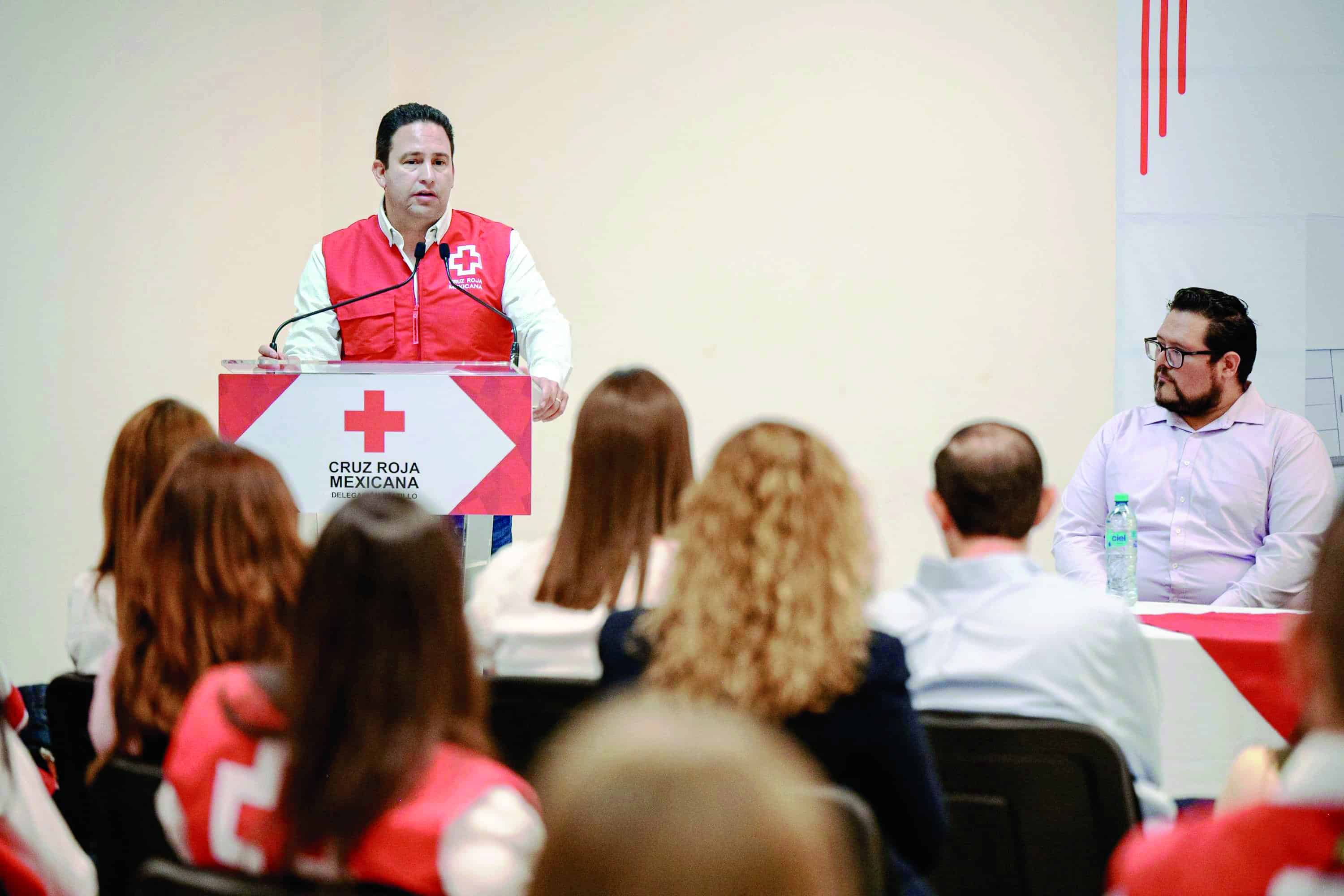 Sociedad civil y gobierno en equipo con Cruz Roja 