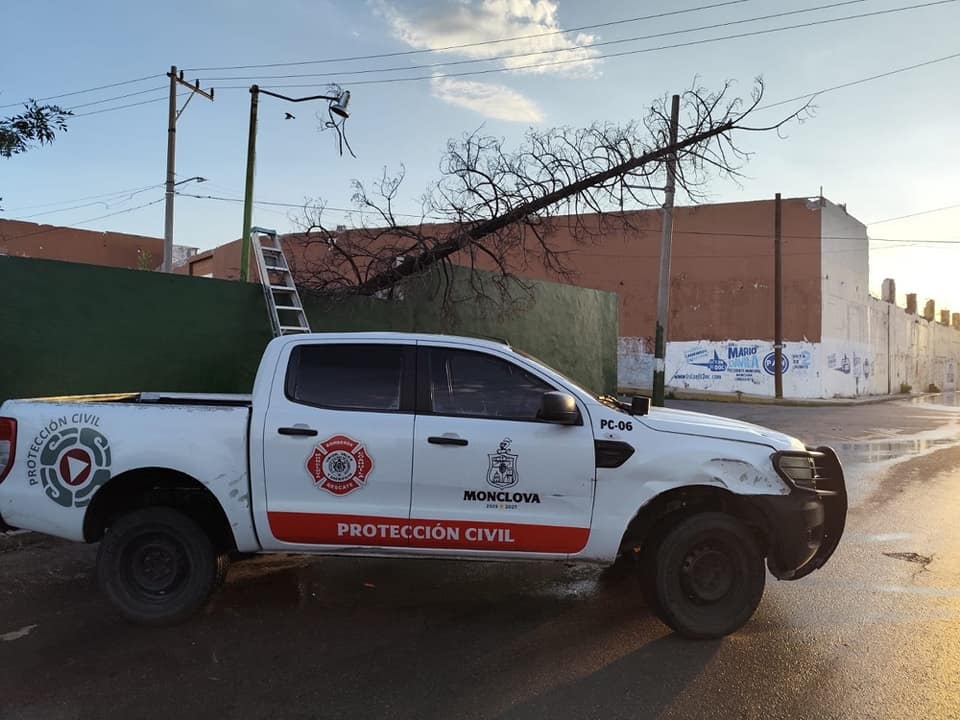 Protección Civil de Monclova advierte sobre pronóstico de lluvias y tormentas eléctricas
