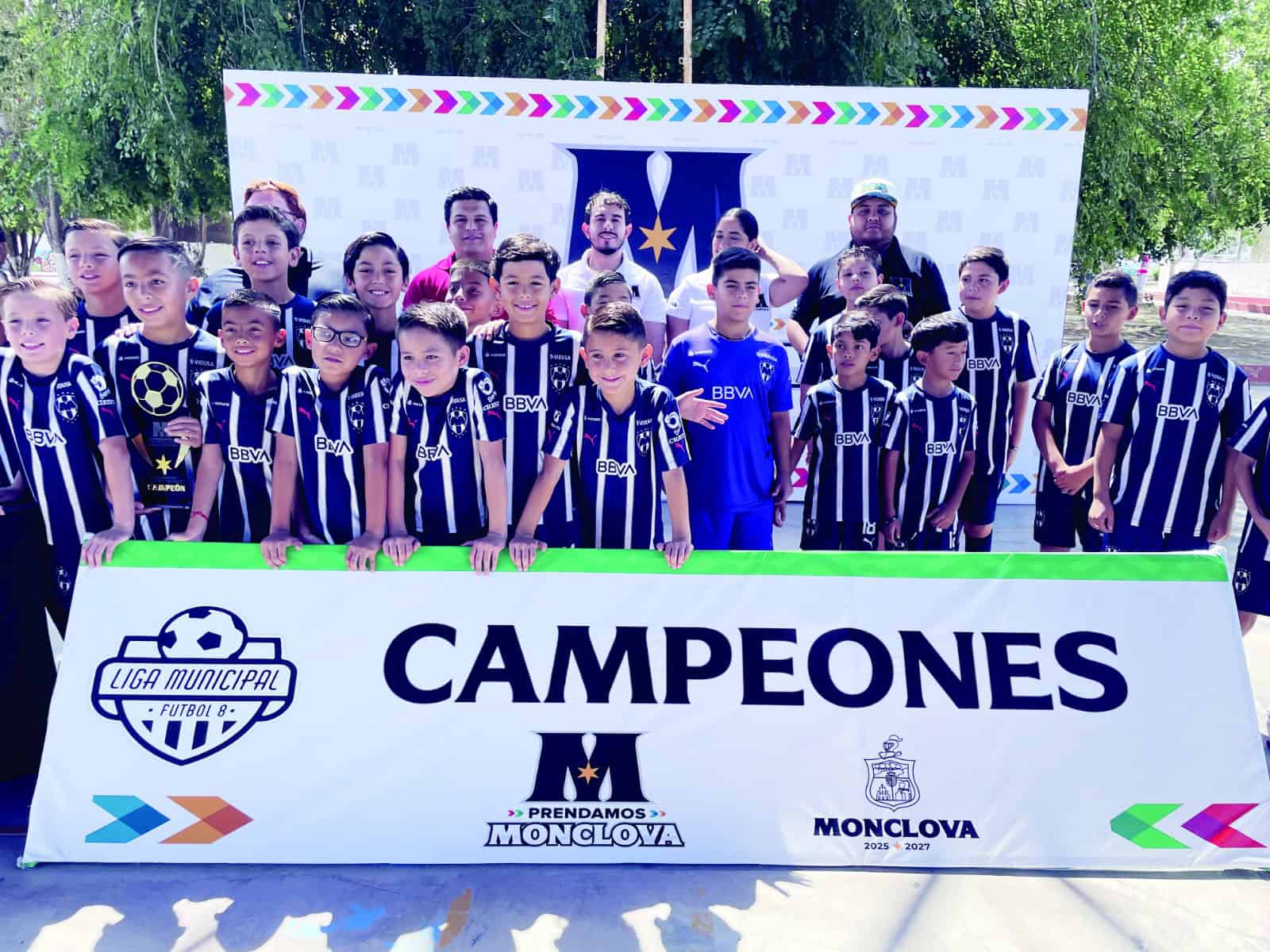 Reconocimientos a los mejores equipos y jugadores en ceremonia especial