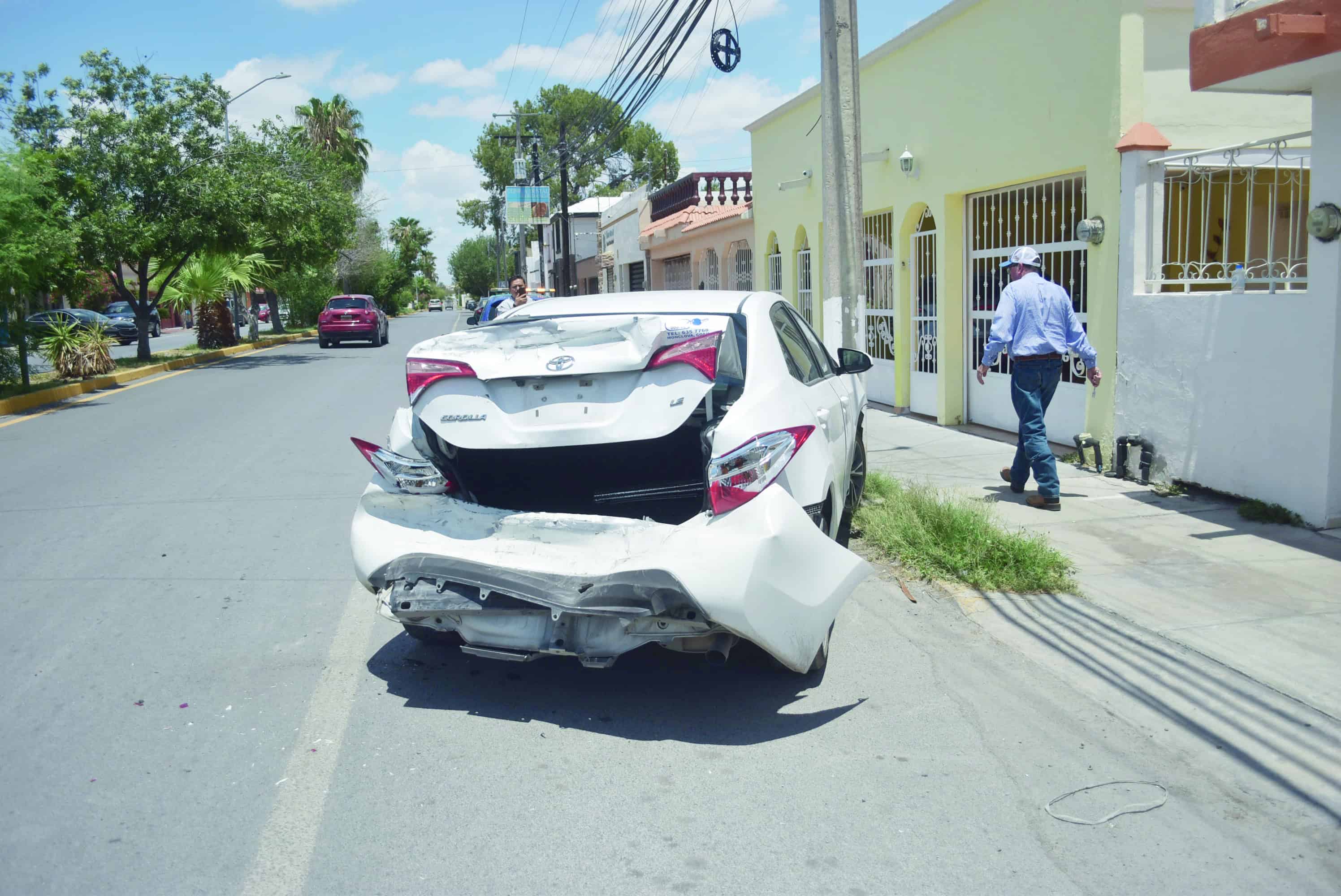 Huye tras accidente, lo capturan después