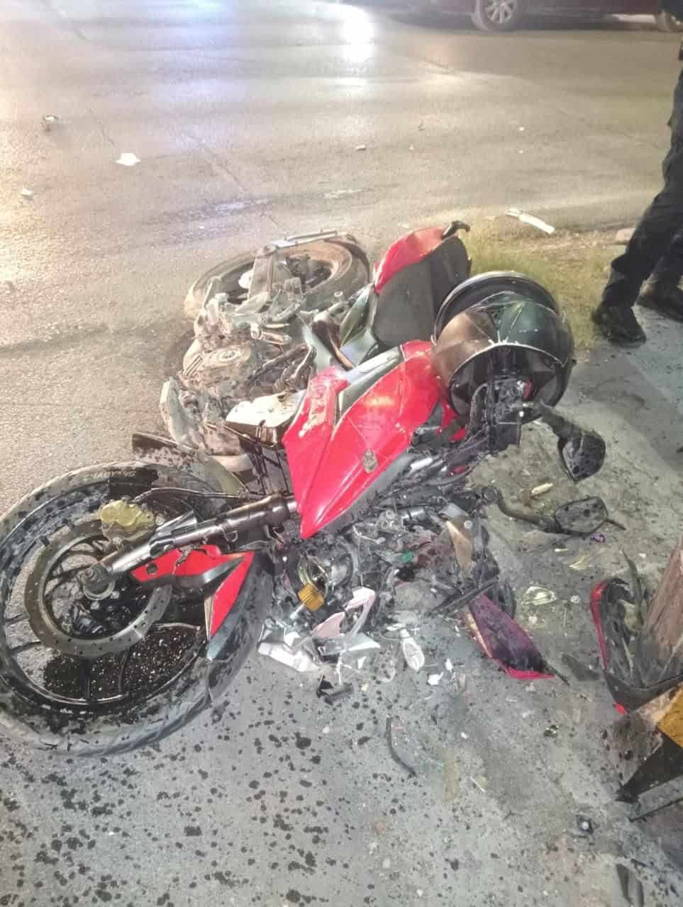 Embiste y mata a motociclista en la Buena Vista Sur