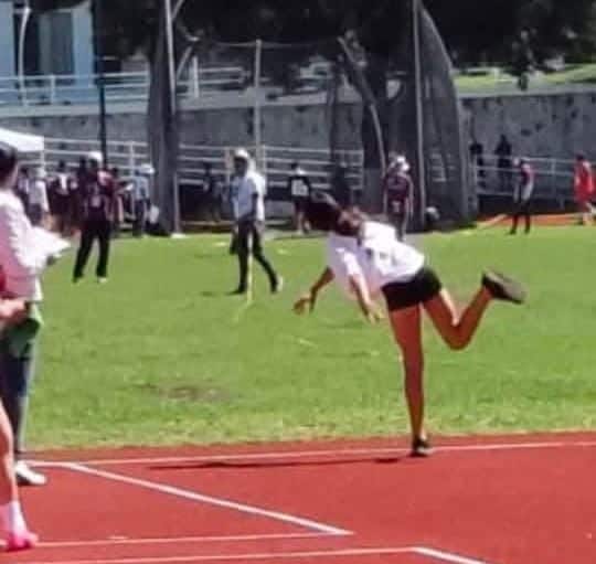 Destaca Miriam Mireles en nacional de lanzamiento de pelota