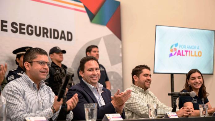 Presenta Javier Díaz el ChatBot Comisaría 