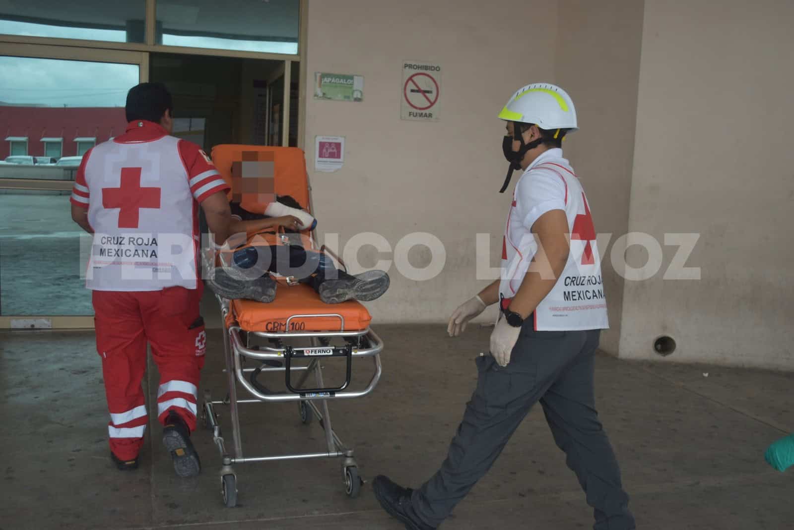 Cae de cabeza menor de azotea