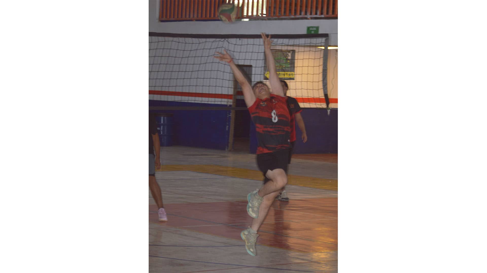 Emocionantes partidos marcan el inicio de la pretemporada de Voleibol Rangelitos