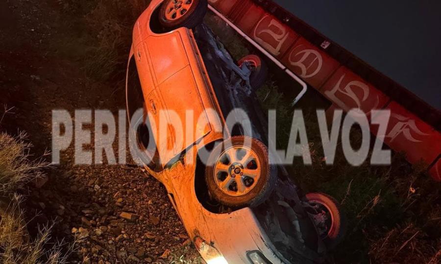 Accidente Vehicular en Monclova por Exceso de Velocidad y Pavimento Mojado