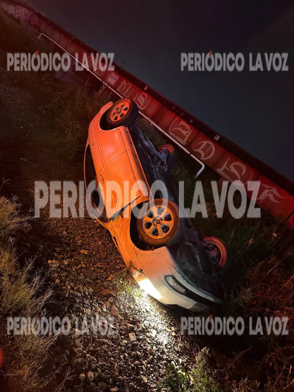 Accidente Vehicular en Monclova por Exceso de Velocidad y Pavimento Mojado