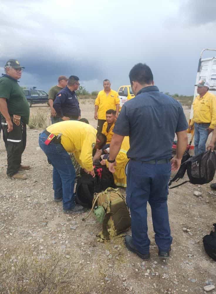 Brigadistas sufren lesiones al descender del Cerro de La Gloria
