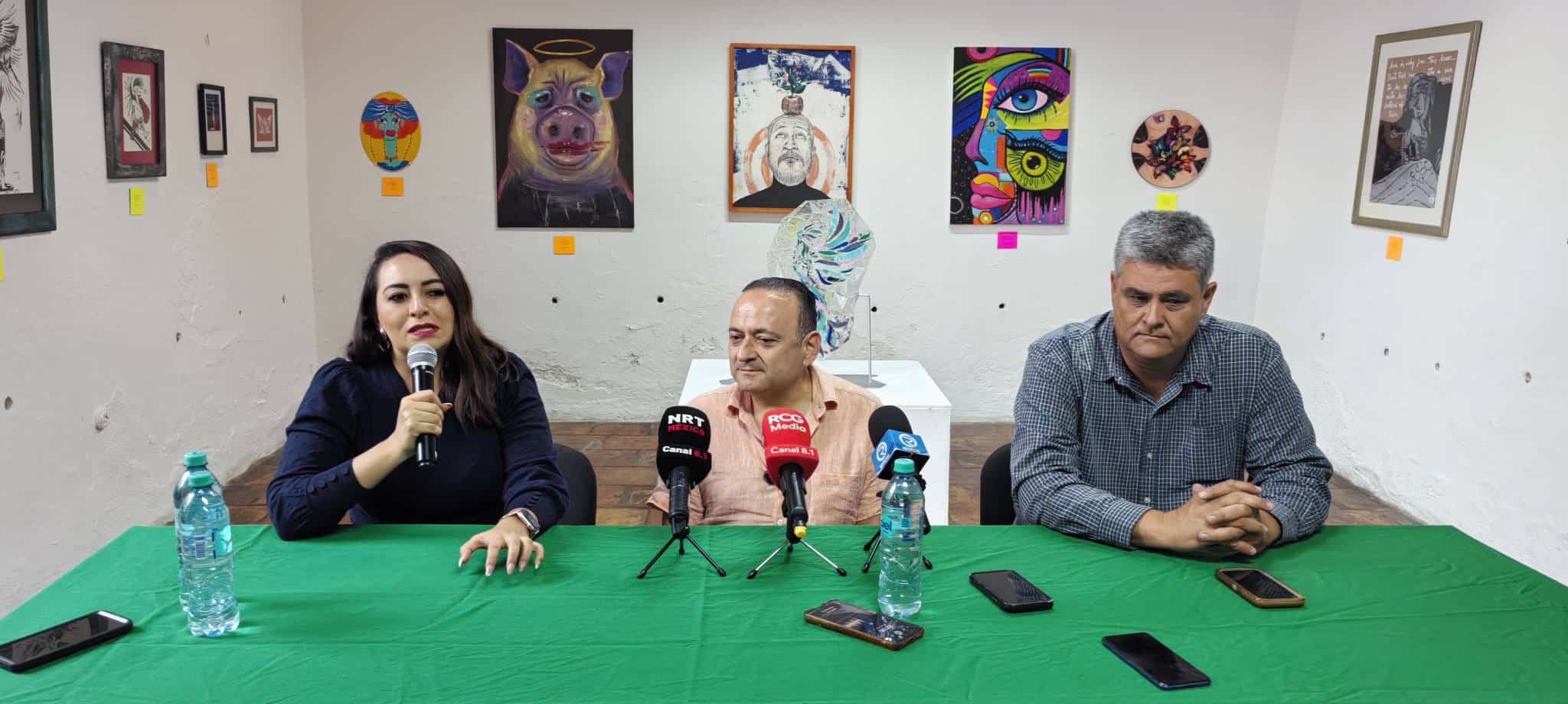 Lalo España destaca atractivos turísticos de Coahuila con María Sama