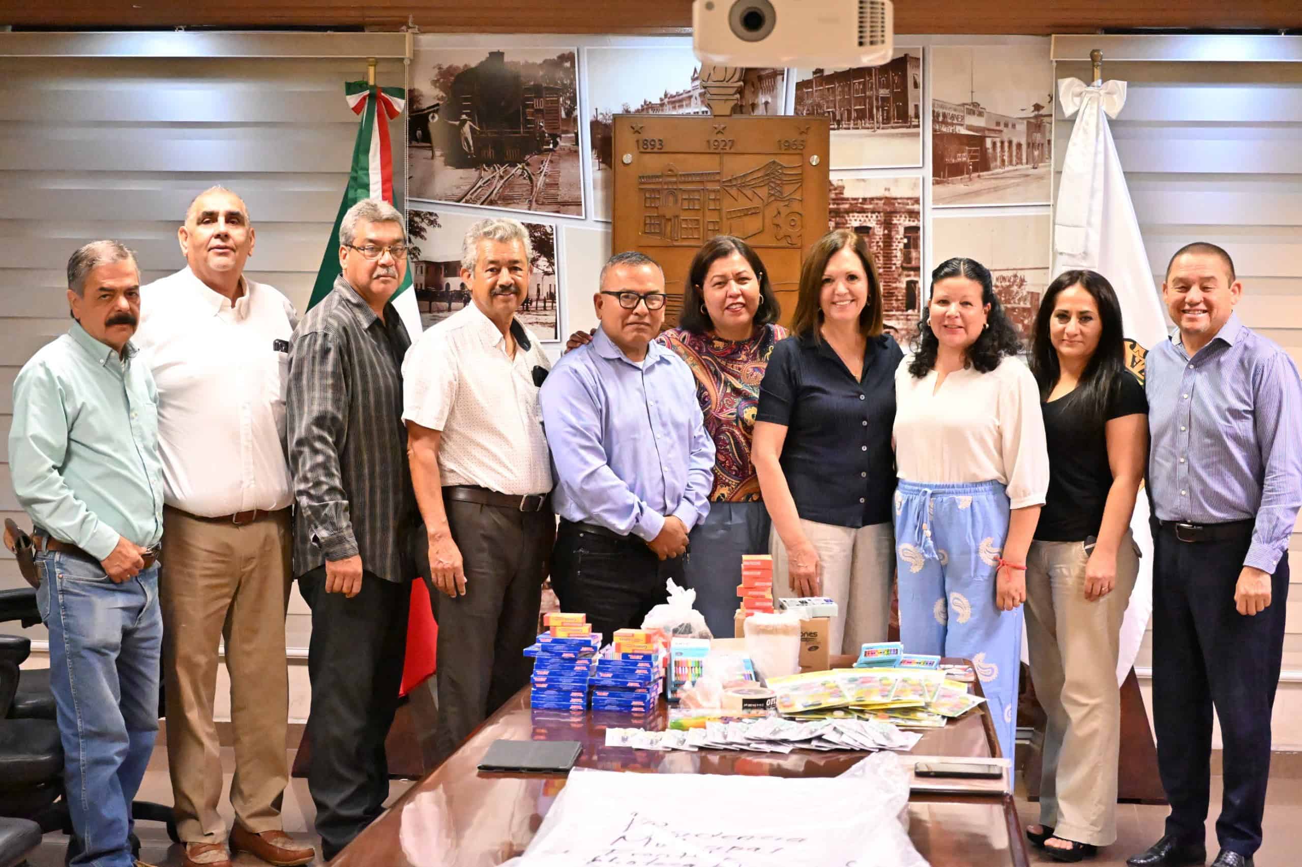 Alcaldesa Sara Irma Pérez Cantú fortalece bibliotecas públicas en Frontera
