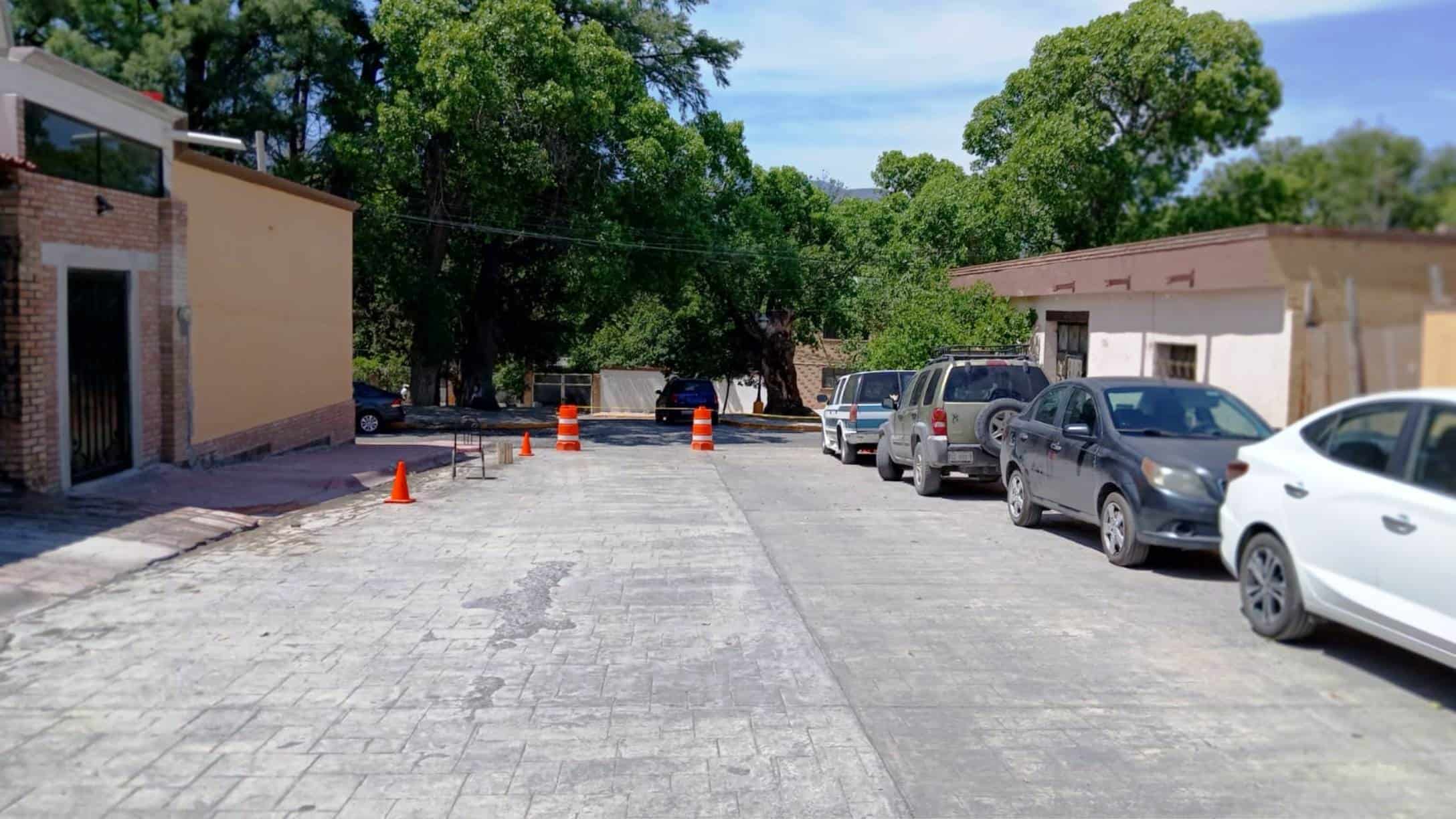 Exigen arteaguenses más pavimentación