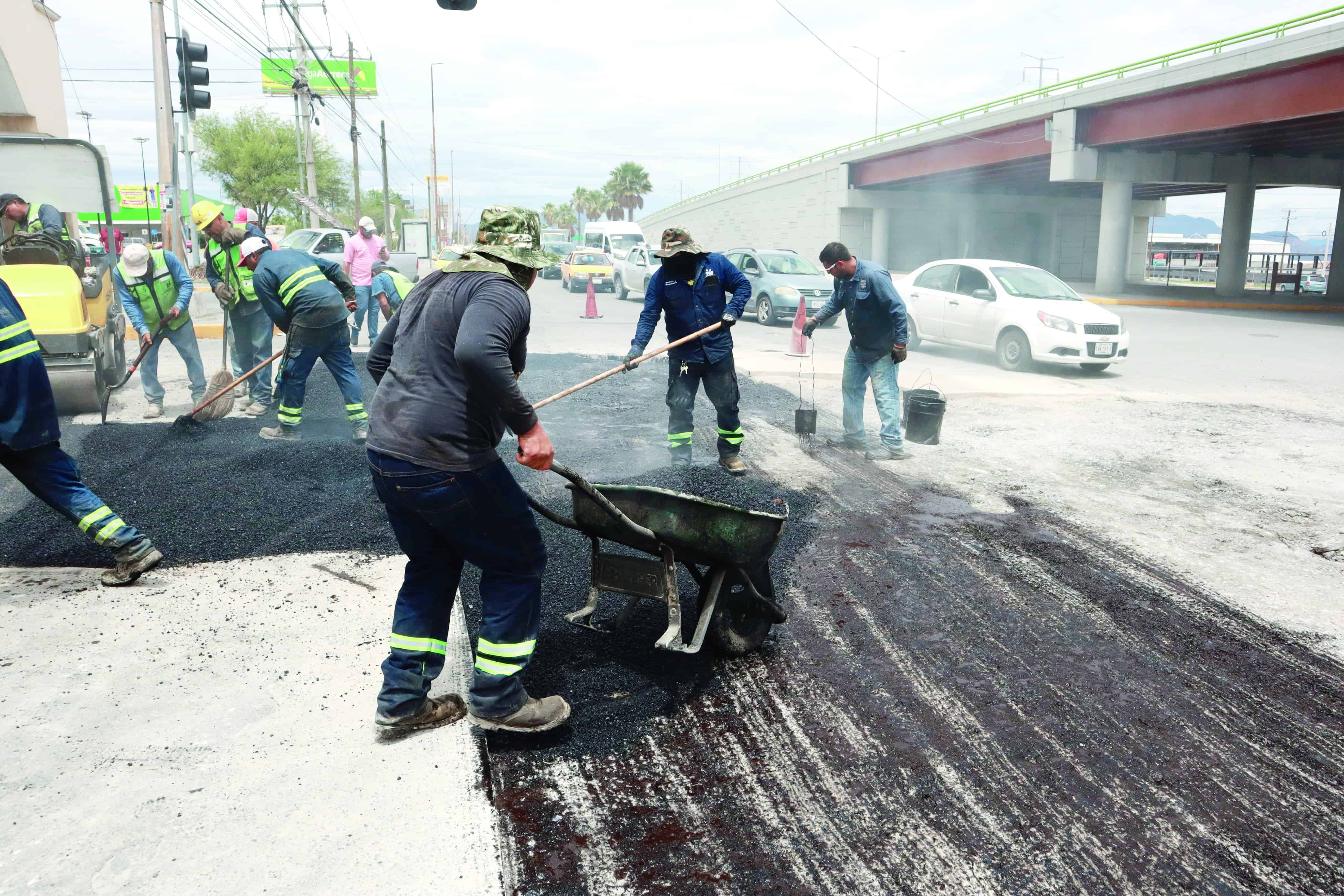 Intensifican bacheo en Miarsierra y Teresitas