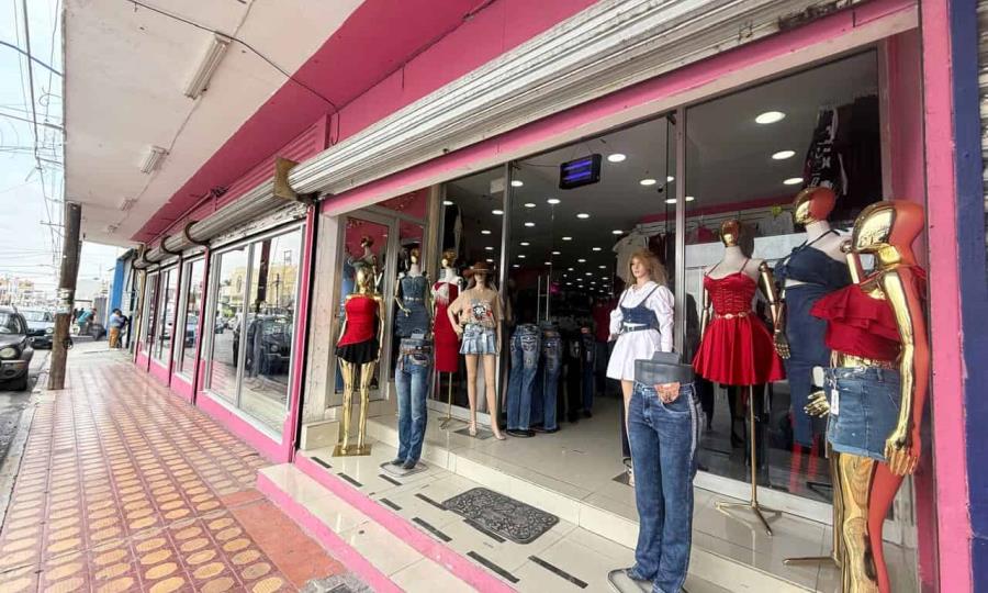 Empleada de boutique de ropa acusada de robar caja