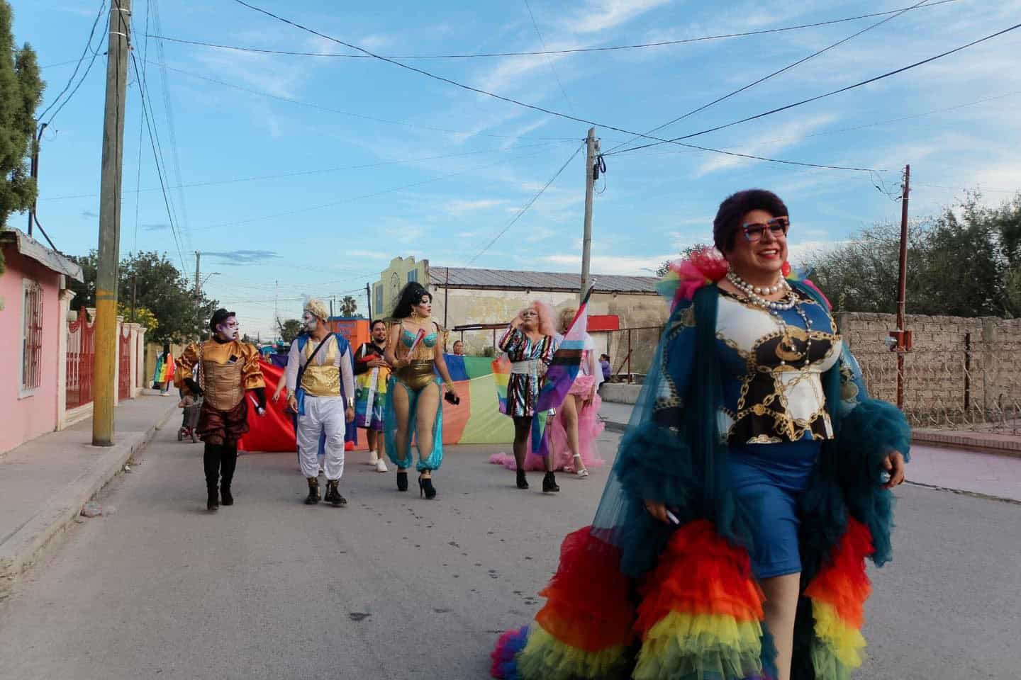 Allende se llena de color con la Marcha del Orgullo LGBT+