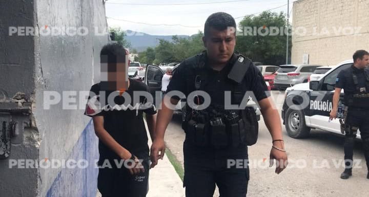 Detención de Menor y Joven Adicto en Monclova por Policía Municipal