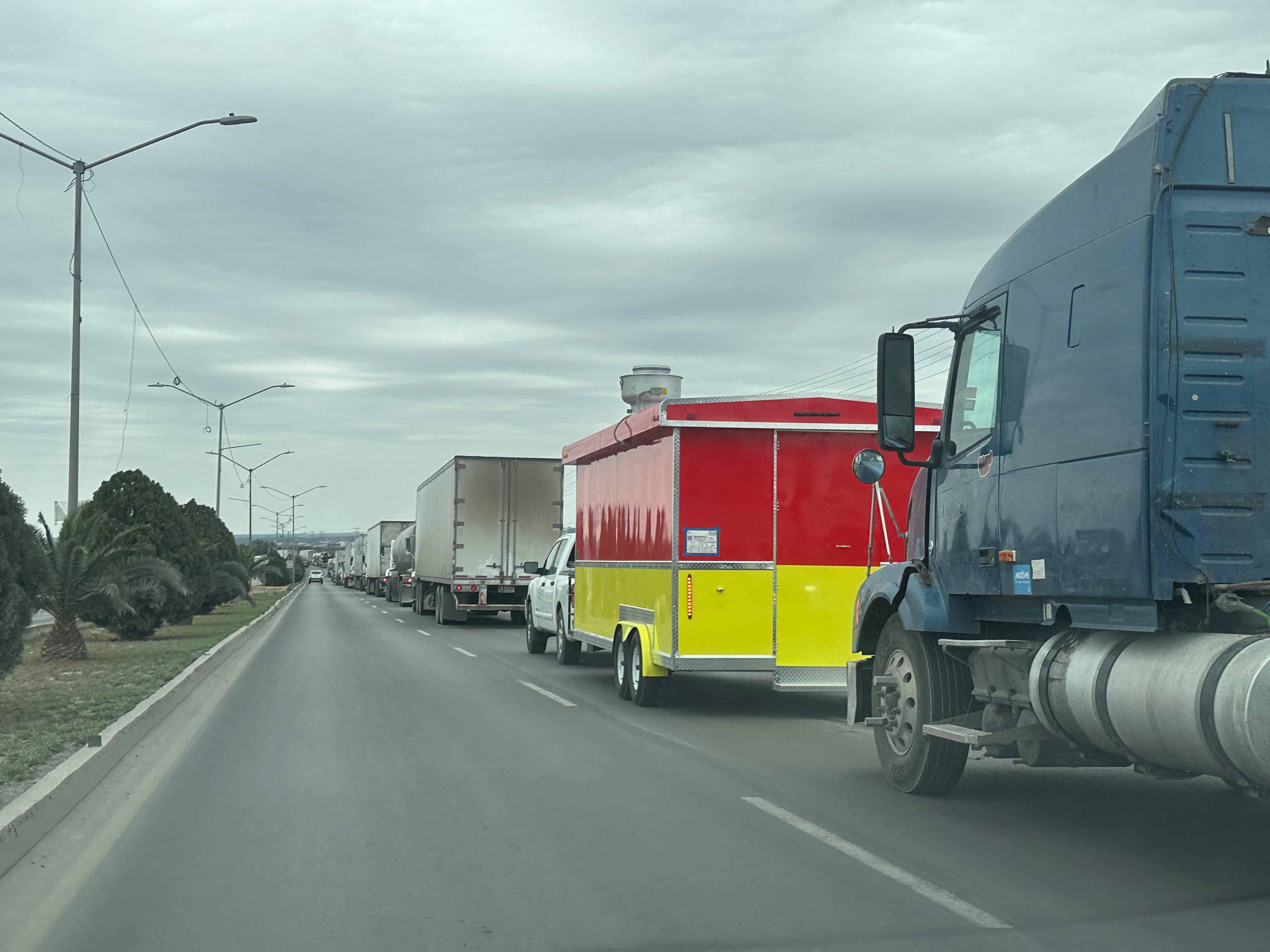 Se dispara cruce de camiones en Piedras Negras: sube 70% en junio
