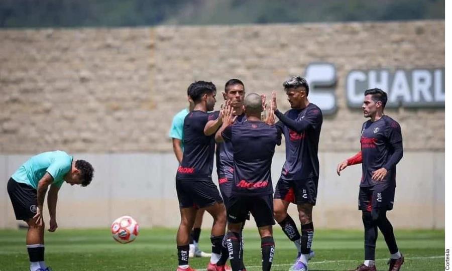 Diego González brilla en cierre de pretemporada de Atlas