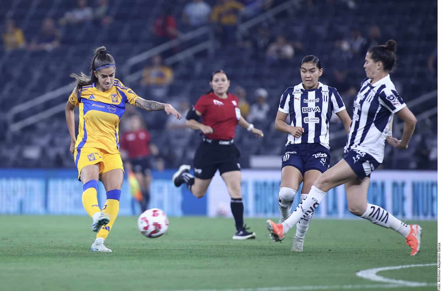 Aumento de jugadoras extranjeras y desarrollo de talentos en la Liga MX Femenil