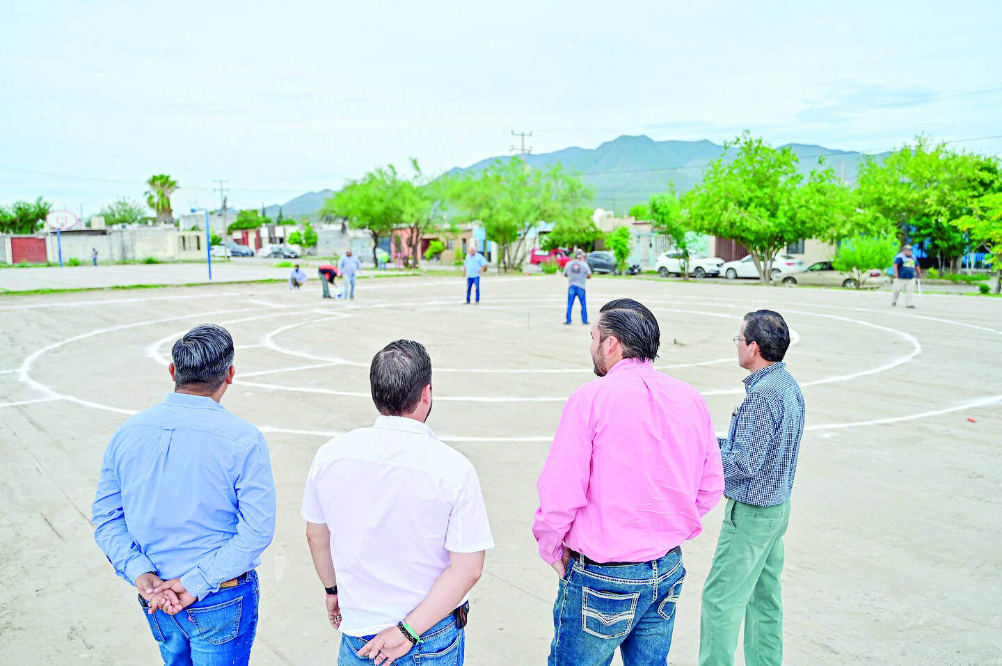 El alcalde de Monclova constata avance de obras en colonias Álamos y Petrolera